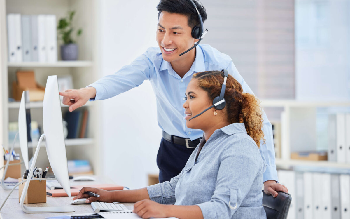 Featured Image for the blog: 14 Call Center Scripts to Empower Your Agents Through Every Interaction